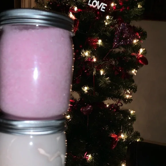 Berries n Cream Whipped Body Butter Bath / foot Salts Soak Set Smells Delicious